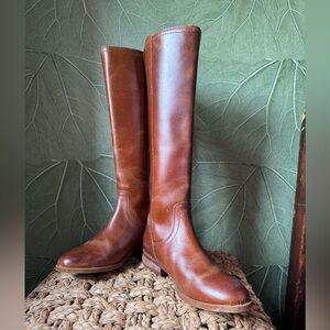 FRYE AND CO. Brown Leather Boots Size 6 NEW!